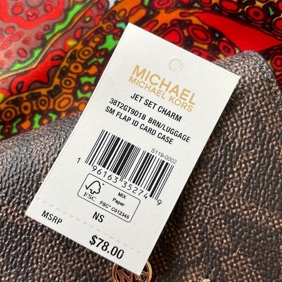 Brand New Michael Kors Brown Luggage Small Flap ID Card Case Holder - Picture 13 of 14